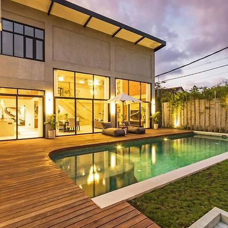Manresa Villa Bali 4 Canggu  Luaran gambar