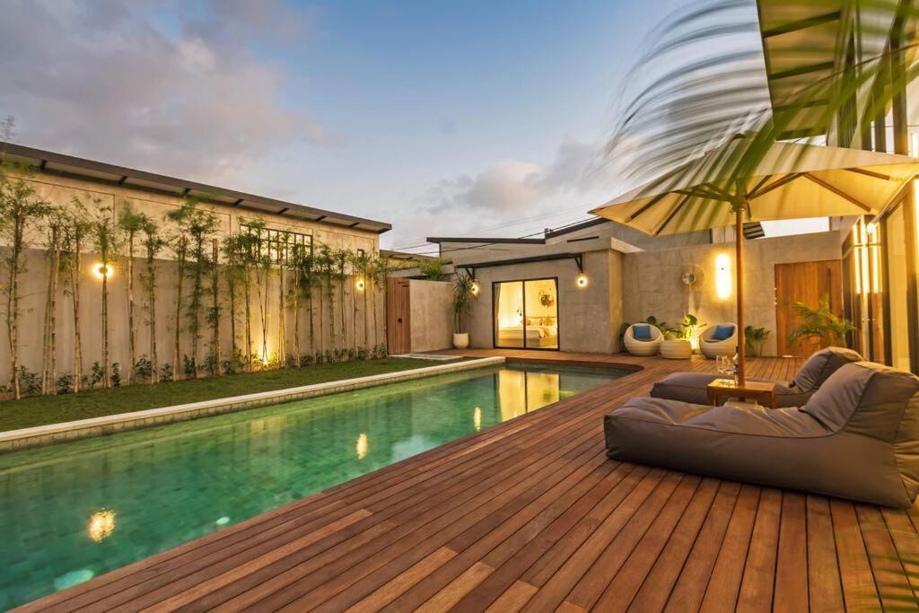 Manresa Villa Bali 4 Canggu  Luaran gambar