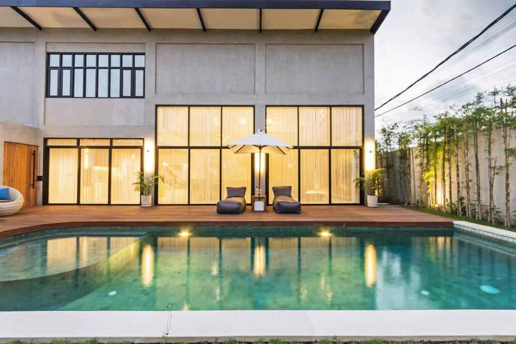 Manresa Villa Bali 4 Canggu  Luaran gambar